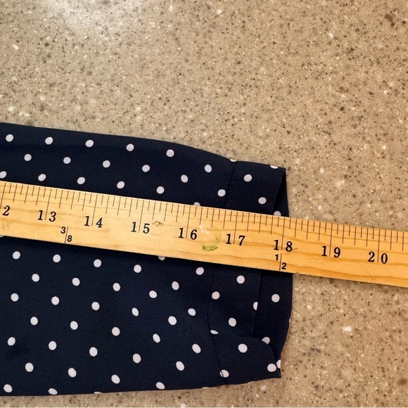 Loft Women's Size Small Blouse Top Short 3/4 Sleeve Blue Polyester Round Neck - Picture 4 of 8